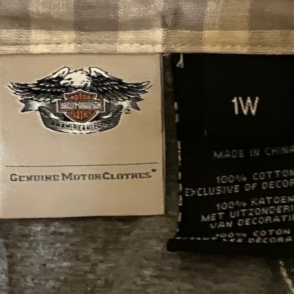 Harley Davidson Sleeveless Button Up Shirt - Picture 5 of 5